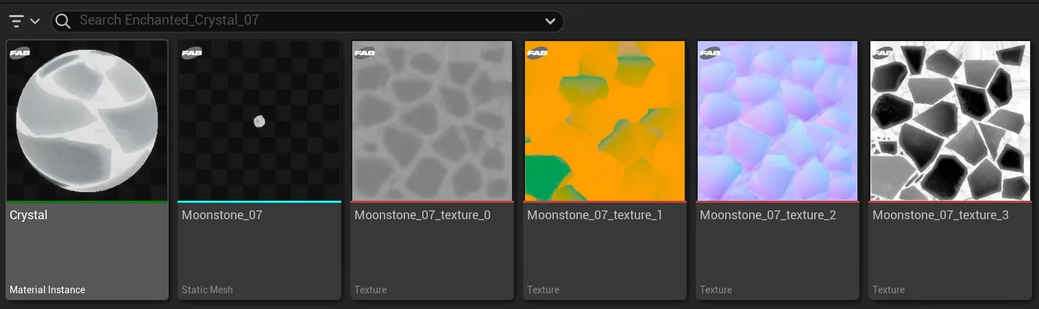 工程中的水晶资产 Unreal 内容浏览器截图,显示 Crystal 材质实例、Moonstone_07 静态网格与四张配套纹理